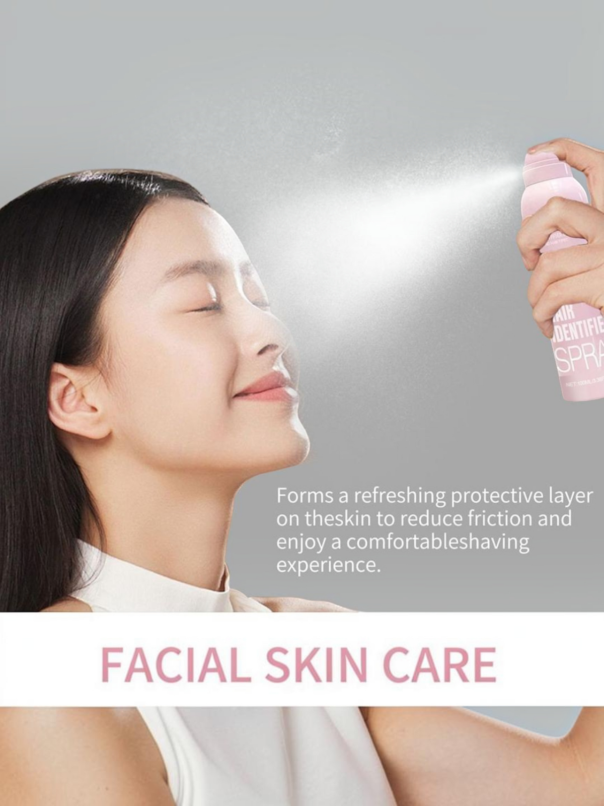 Mujer aplicando spray identificador de vello facial El Rocío en su rostro para facilitar el dermaplaning